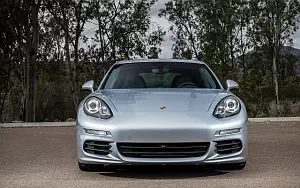      Porsche Panamera S US-spec - 2015