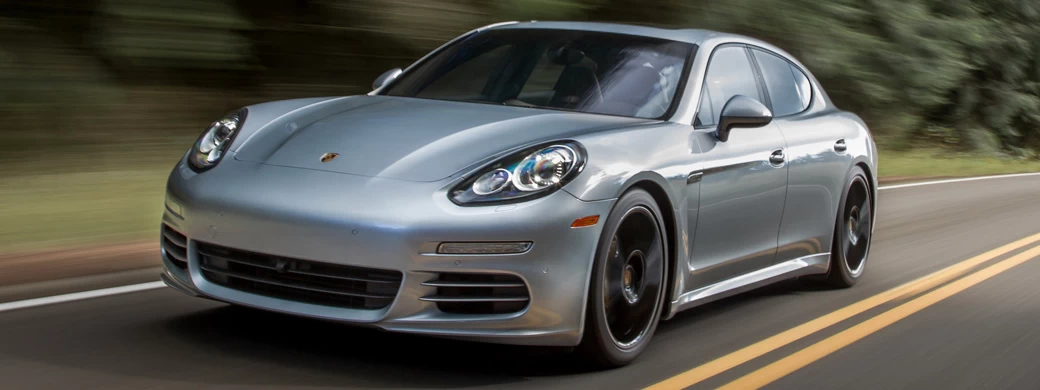      Porsche Panamera 4S US-spec - 2013 -     