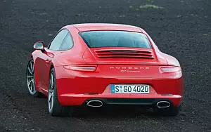   Porsche 911 Carrera - 2011