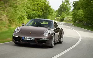   Porsche 911 Carrera 4S - 2012