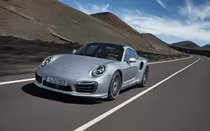   Porsche 911 Turbo S - 2013