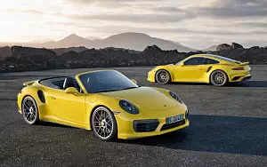   Porsche 911 Turbo S - 2016