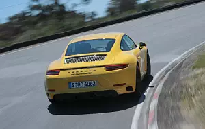   Porsche 911 Carrera GTS - 2017