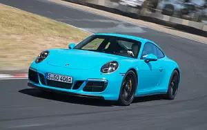   Porsche 911 Carrera GTS - 2017