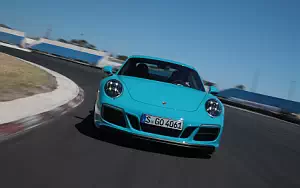   Porsche 911 Carrera GTS - 2017