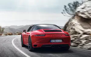   Porsche 911 Targa 4 GTS - 2017