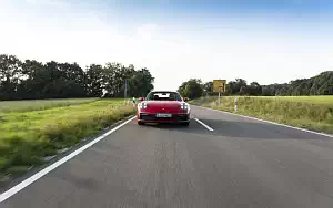   Porsche 911 Carrera Coupe (Guards Red) - 2019