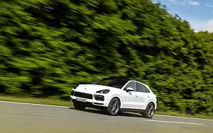   Porsche Cayenne Coupe (Carrara White Metallic) - 2019