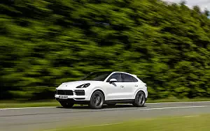   Porsche Cayenne Coupe (Carrara White Metallic) - 2019