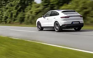   Porsche Cayenne Coupe (Carrara White Metallic) - 2019