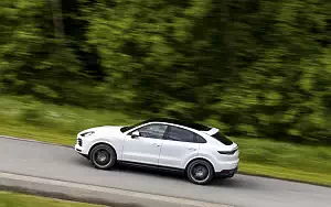   Porsche Cayenne Coupe (Carrara White Metallic) - 2019