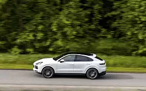   Porsche Cayenne Coupe (Carrara White Metallic) - 2019