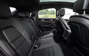   Porsche Cayenne Coupe (Carrara White Metallic) - 2019