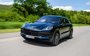   Porsche Cayenne S Coupe (Moonlight Blue Metallic) - 2019