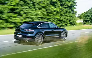   Porsche Cayenne S Coupe (Moonlight Blue Metallic) - 2019