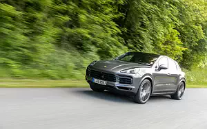   Porsche Cayenne S Coupe (Quarzite Grey Metallic) - 2019