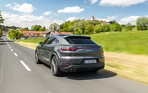   Porsche Cayenne S Coupe (Quarzite Grey Metallic) - 2019