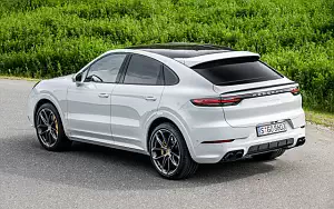   Porsche Cayenne Turbo Coupe (Carrara White Metallic) - 2019