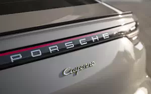   Porsche Cayenne E-Hybrid Coupe SportDesign Package - 2020