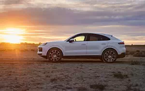   Porsche Cayenne E-Hybrid Coupe - 2023