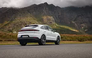   Porsche Cayenne E-Hybrid Coupe - 2023