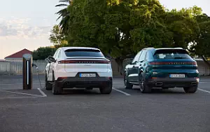   Porsche Cayenne E-Hybrid Coupe - 2023