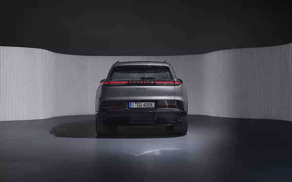 ���� ���������� Porsche Cayenne Electric - 2026