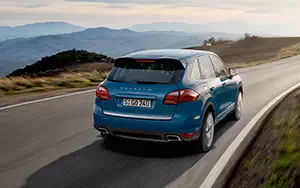   Porsche Cayenne Diesel - 2010