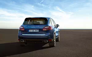   Porsche Cayenne Diesel - 2010