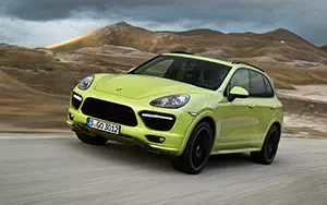   Porsche Cayenne GTS - 2012