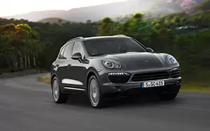   Porsche Cayenne S Diesel - 2012