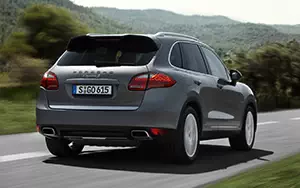   Porsche Cayenne S Diesel - 2012