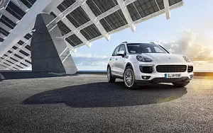   Porsche Cayenne S E-Hybrid - 2014