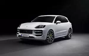   Porsche Cayenne E-Hybrid SportDesign Package - 2023