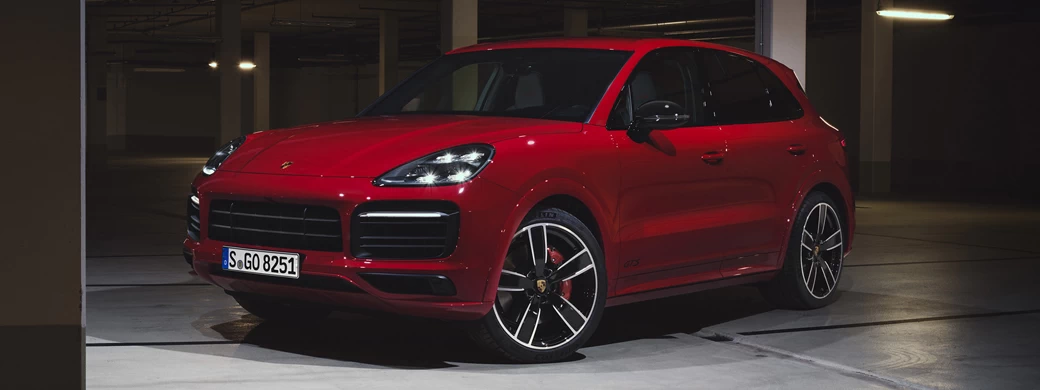   Porsche Cayenne GTS - 2020 - Car wallpapers