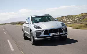   Porsche Macan Turbo (Dolomite Silver Metallic) - 2019