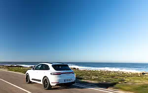   Porsche Macan GTS (Carrara White Metallic) - 2020