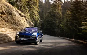   Porsche Macan T (Gentian Blue Metallic) - 2022