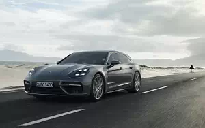   Porsche Panamera Turbo Sport Turismo - 2017