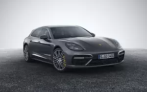   Porsche Panamera Turbo Sport Turismo - 2017