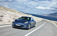   Porsche Panamera 4S - 2009