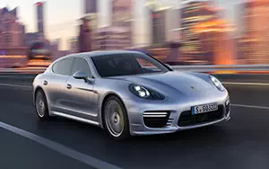   Porsche Panamera Turbo Executive - 2013