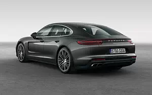   Porsche Panamera Turbo - 2016