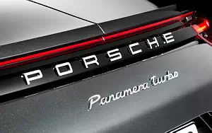  Porsche Panamera Turbo - 2016