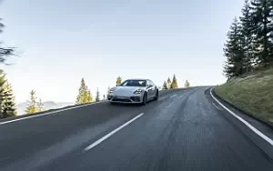   Porsche Panamera Turbo S E-Hybrid (Carrara White Metallic) - 2020