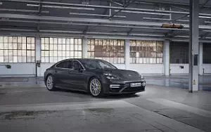   Porsche Panamera Turbo S E-Hybrid Executive - 2020