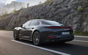   Porsche Panamera 4 - 2024