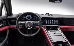   Porsche Panamera 4 - 2024