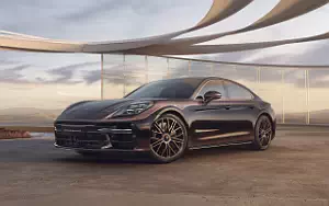   Porsche Panamera Turbo E-Hybrid Sonderwunsch - 2024