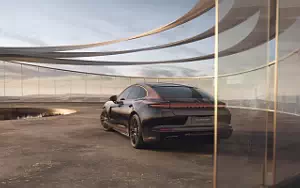   Porsche Panamera Turbo E-Hybrid Sonderwunsch - 2024